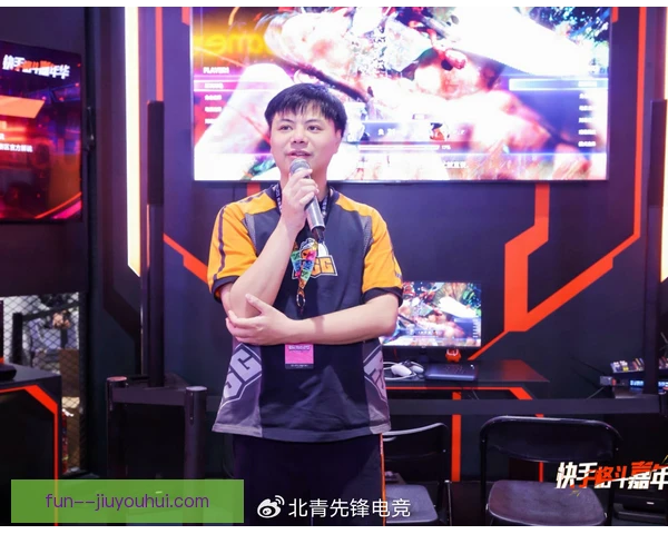曾卓君拳皇立回确认细节，帧数间距反应成制胜关键